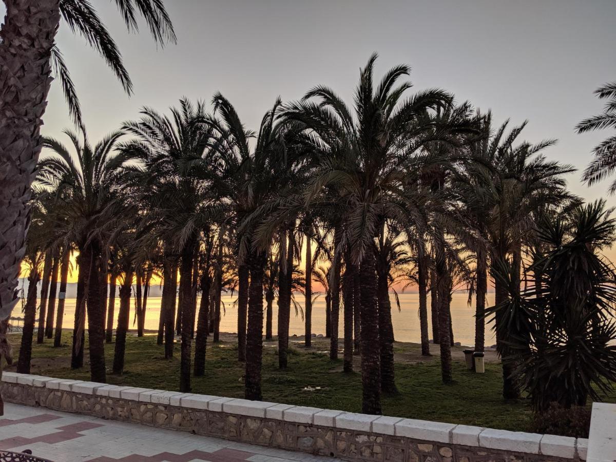Home Away In The Heart Of Town Torremolinos Exterior foto